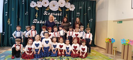 Chełm. Dzień Babci i Dziadka w Przedszkolu Miejskim nr 11 [GALERIA ZDJĘĆ]