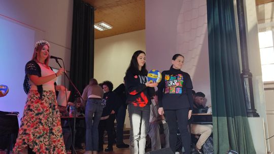 Chełm. W IV LO już zagrała Wielka Orkiestra Świątecznej Pomocy [GALERIA ZDJĘĆ]