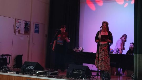 Chełm. W IV LO już zagrała Wielka Orkiestra Świątecznej Pomocy [GALERIA ZDJĘĆ]