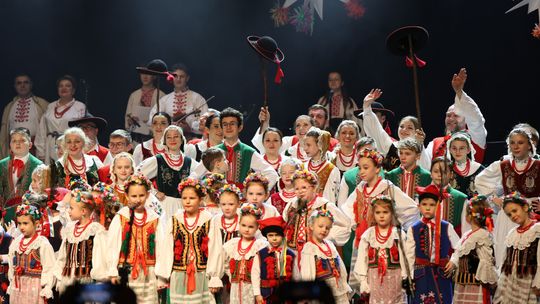 Chełm. Koncert kolęd i pastorałek pt. "Bracia patrzcie jeno" [GALERIA ZDJĘĆ]