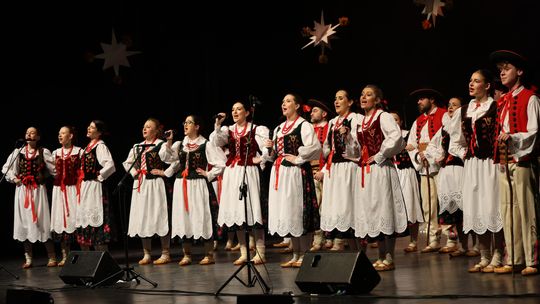 Chełm. Koncert kolęd i pastorałek pt. "Bracia patrzcie jeno" [GALERIA ZDJĘĆ]