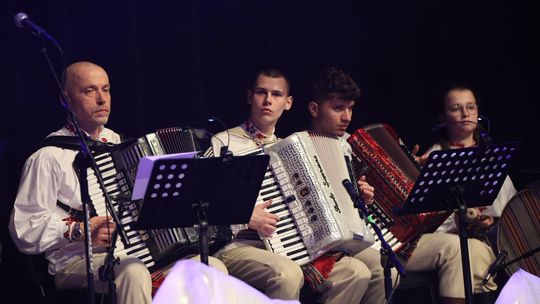 Chełm. Koncert kolęd i pastorałek pt. "Bracia patrzcie jeno" [GALERIA ZDJĘĆ]