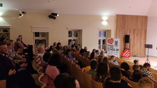 Chełm. Szkoła muzyczna zagrała z Wielką Orkiestrą Świątecznej Pomocy [GALERIA ZDJĘC]