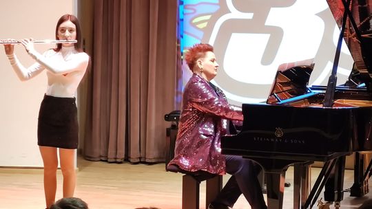 Chełm. Szkoła muzyczna zagrała z Wielką Orkiestrą Świątecznej Pomocy [GALERIA ZDJĘC]