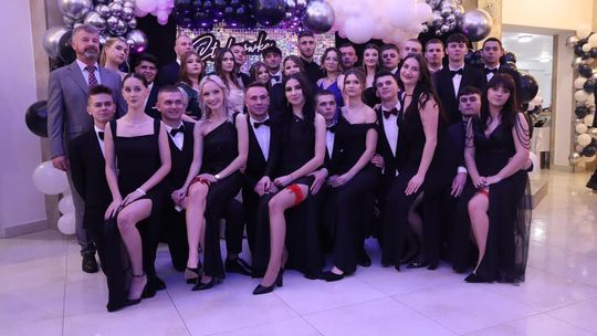 Studniówka 2025 - Zespół Szkół Budowlanych i Geodezyjnych w Chełmie [GALERIA ZDJĘĆ]