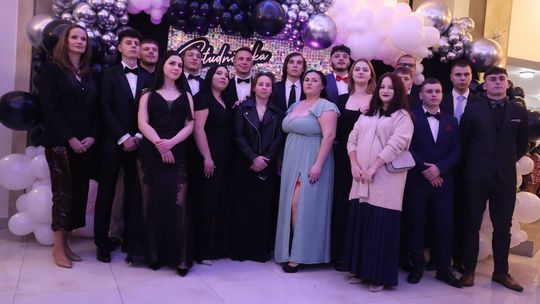 Studniówka 2025 - Zespół Szkół Budowlanych i Geodezyjnych w Chełmie [GALERIA ZDJĘĆ]