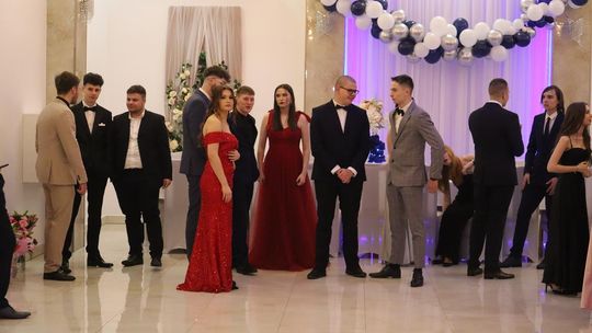 Studniówka 2025 - Zespół Szkół Budowlanych i Geodezyjnych w Chełmie [GALERIA ZDJĘĆ]