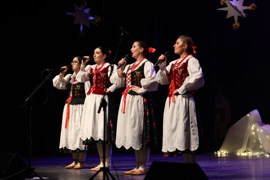 Chełm. Koncert kolęd i pastorałek pt. "Bracia patrzcie jeno" [GALERIA ZDJĘĆ]