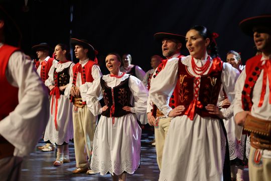 Chełm. Koncert kolęd i pastorałek pt. "Bracia patrzcie jeno" [GALERIA ZDJĘĆ]