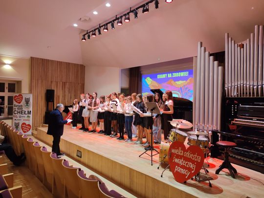 Chełm. Szkoła muzyczna zagrała z Wielką Orkiestrą Świątecznej Pomocy [GALERIA ZDJĘC]