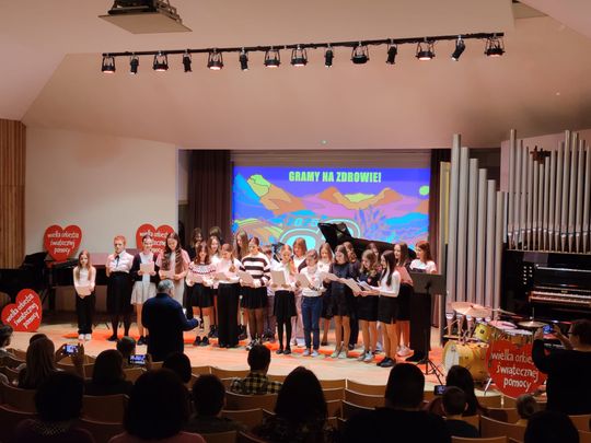 Chełm. Szkoła muzyczna zagrała z Wielką Orkiestrą Świątecznej Pomocy [GALERIA ZDJĘC]