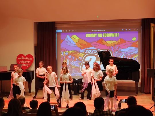 Chełm. Szkoła muzyczna zagrała z Wielką Orkiestrą Świątecznej Pomocy [GALERIA ZDJĘC]