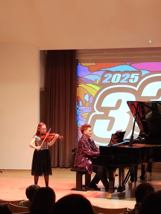 Chełm. Szkoła muzyczna zagrała z Wielką Orkiestrą Świątecznej Pomocy [GALERIA ZDJĘC]