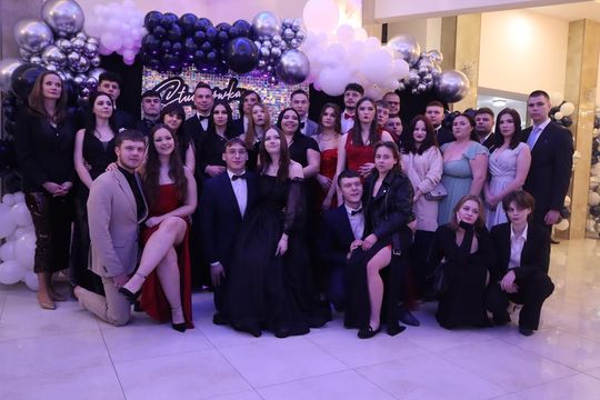 Studniówka 2025 - Zespół Szkół Budowlanych i Geodezyjnych w Chełmie [GALERIA ZDJĘĆ]