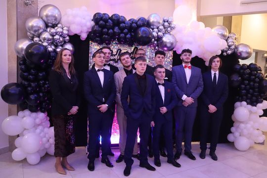 Studniówka 2025 - Zespół Szkół Budowlanych i Geodezyjnych w Chełmie [GALERIA ZDJĘĆ]