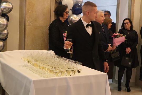 Studniówka 2025 - Zespół Szkół Budowlanych i Geodezyjnych w Chełmie [GALERIA ZDJĘĆ]