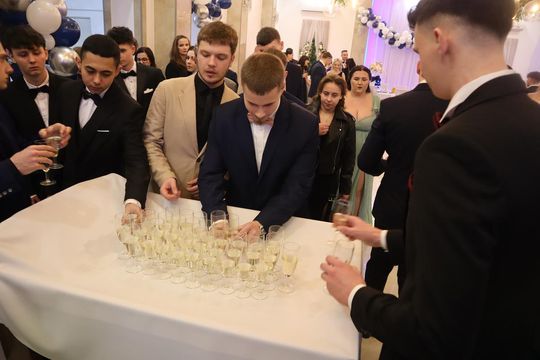 Studniówka 2025 - Zespół Szkół Budowlanych i Geodezyjnych w Chełmie [GALERIA ZDJĘĆ]