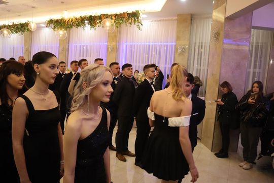 Studniówka 2025 - Zespół Szkół Budowlanych i Geodezyjnych w Chełmie [GALERIA ZDJĘĆ]