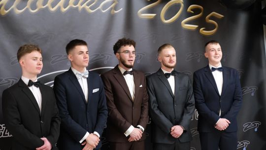 Studniówka 2025 - Zespół Szkół Technicznych w Chełmie cz. I [GALERIA ZDJĘĆ]