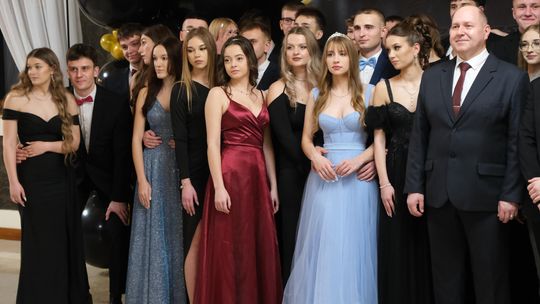 Studniówka 2025 - Zespół Szkół Technicznych w Chełmie cz. I [GALERIA ZDJĘĆ]