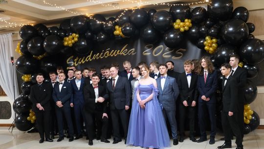 Studniówka 2025 - Zespół Szkół Technicznych w Chełmie cz. I [GALERIA ZDJĘĆ]