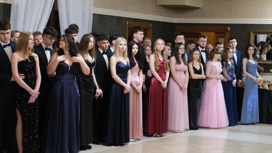 Studniówka 2025 - Zespół Szkół Technicznych w Chełmie cz. I [GALERIA ZDJĘĆ]