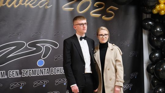 Studniówka 2025 - Zespół Szkół Technicznych w Chełmie cz. I [GALERIA ZDJĘĆ]