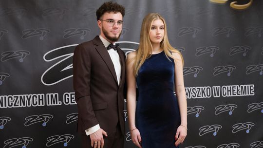 Studniówka 2025 - Zespół Szkół Technicznych w Chełmie cz. I [GALERIA ZDJĘĆ]