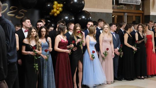 Studniówka 2025 - Zespół Szkół Technicznych w Chełmie cz. I [GALERIA ZDJĘĆ]