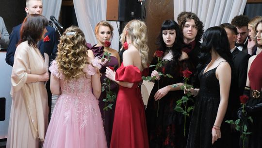 Studniówka 2025 - Zespół Szkół Technicznych w Chełmie cz. I [GALERIA ZDJĘĆ]