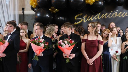 Studniówka 2025 - Zespół Szkół Technicznych w Chełmie cz. I [GALERIA ZDJĘĆ]