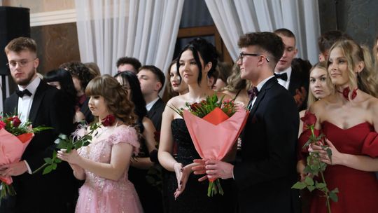 Studniówka 2025 - Zespół Szkół Technicznych w Chełmie cz. I [GALERIA ZDJĘĆ]