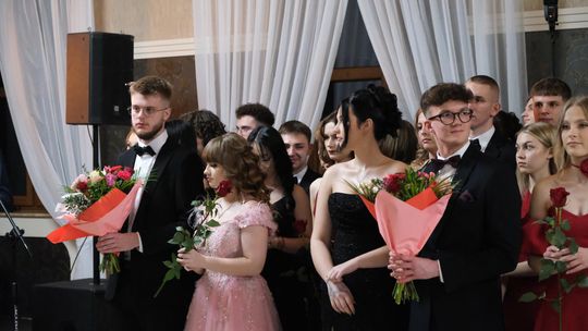 Studniówka 2025 - Zespół Szkół Technicznych w Chełmie cz. I [GALERIA ZDJĘĆ]