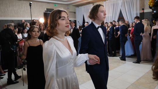 Studniówka 2025 - Zespół Szkół Technicznych w Chełmie cz. I [GALERIA ZDJĘĆ]