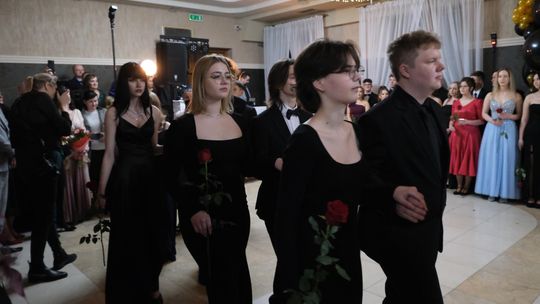 Studniówka 2025 - Zespół Szkół Technicznych w Chełmie cz. I [GALERIA ZDJĘĆ]