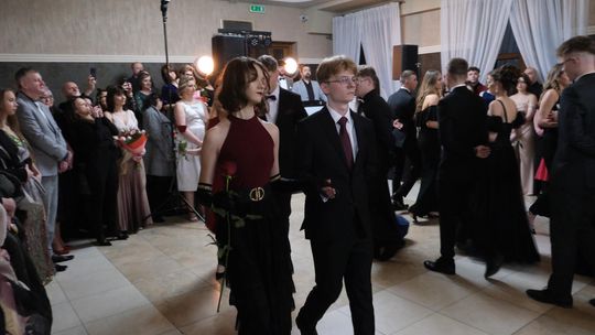 Studniówka 2025 - Zespół Szkół Technicznych w Chełmie cz. I [GALERIA ZDJĘĆ]