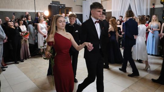 Studniówka 2025 - Zespół Szkół Technicznych w Chełmie cz. I [GALERIA ZDJĘĆ]