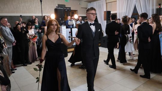 Studniówka 2025 - Zespół Szkół Technicznych w Chełmie cz. I [GALERIA ZDJĘĆ]