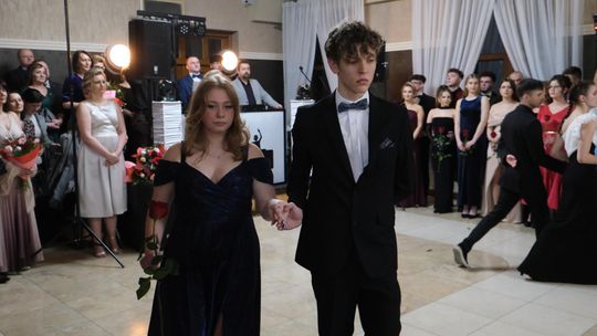 Studniówka 2025 - Zespół Szkół Technicznych w Chełmie cz. I [GALERIA ZDJĘĆ]