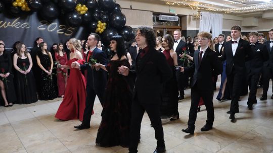 Studniówka 2025 - Zespół Szkół Technicznych w Chełmie cz. I [GALERIA ZDJĘĆ]