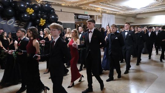 Studniówka 2025 - Zespół Szkół Technicznych w Chełmie cz. I [GALERIA ZDJĘĆ]