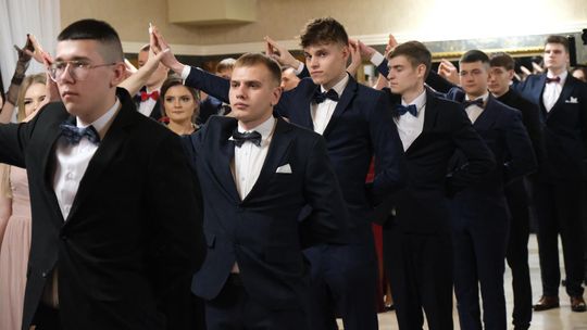 Studniówka 2025 - Zespół Szkół Technicznych w Chełmie cz. I [GALERIA ZDJĘĆ]