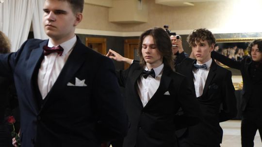 Studniówka 2025 - Zespół Szkół Technicznych w Chełmie cz. I [GALERIA ZDJĘĆ]