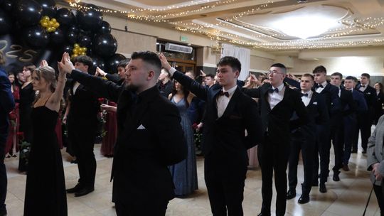 Studniówka 2025 - Zespół Szkół Technicznych w Chełmie cz. I [GALERIA ZDJĘĆ]