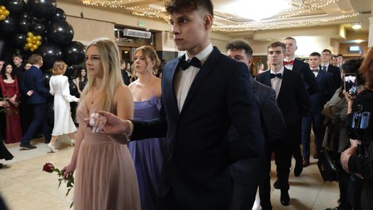 Studniówka 2025 - Zespół Szkół Technicznych w Chełmie cz. II [GALERIA ZDJĘĆ]