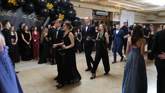 Studniówka 2025 - Zespół Szkół Technicznych w Chełmie cz. II [GALERIA ZDJĘĆ]