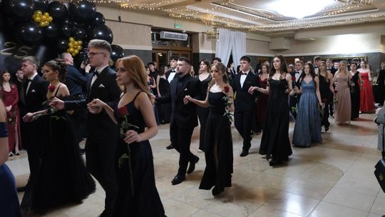 Studniówka 2025 - Zespół Szkół Technicznych w Chełmie cz. II [GALERIA ZDJĘĆ]