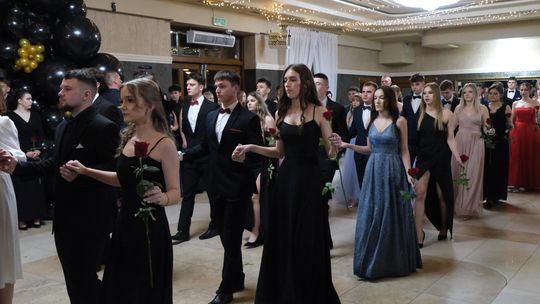 Studniówka 2025 - Zespół Szkół Technicznych w Chełmie cz. II [GALERIA ZDJĘĆ]