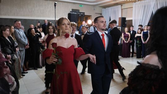 Studniówka 2025 - Zespół Szkół Technicznych w Chełmie cz. II [GALERIA ZDJĘĆ]