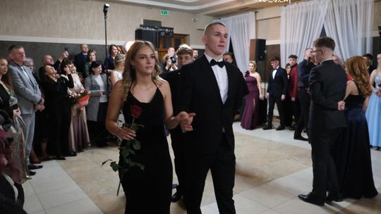 Studniówka 2025 - Zespół Szkół Technicznych w Chełmie cz. II [GALERIA ZDJĘĆ]